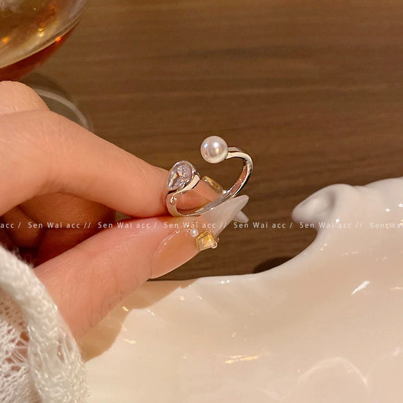 Wholesale Women's Copper Ring With Geometric Heart Shape Flower And Bow Patterns Retro Niche Design Electroplating Process