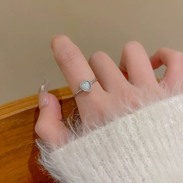 Wholesale Women's Copper Ring With Geometric Heart Shape Flower And Bow Patterns Retro Niche Design Electroplating Process