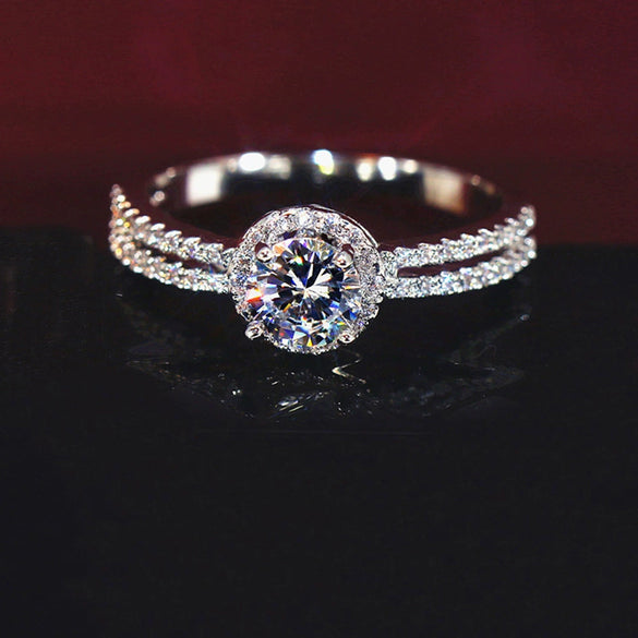 Wholesale Women's Copper Ring With Geometric Zircon Design Light Luxury Style