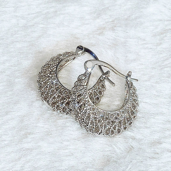 Wholesale Women's Copper Vintage Hollow Woven Pattern Ushaped Electroplated Earrings