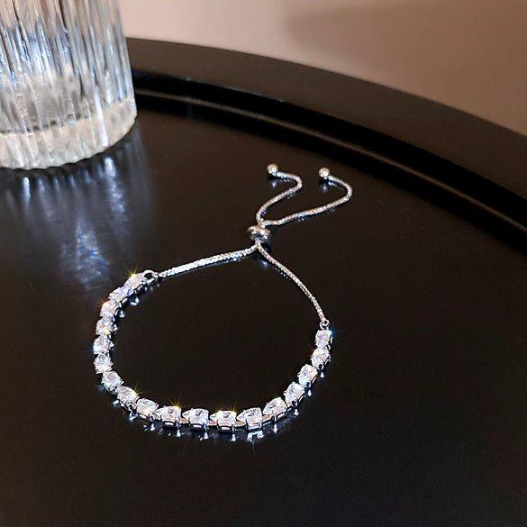 Wholesale Women's Copper Water Drop Geometric Zircon Inlaid Pull Out Bracelet With Light Luxury And High Sense Design