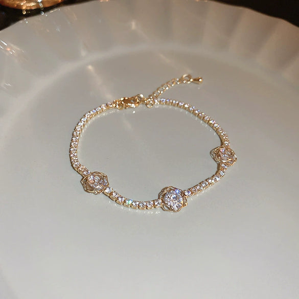 Wholesale Women's Copper Zircon Heart Shape Love Adjustable Bracelet With Real Gold Electroplated Fashion Light Luxury Design