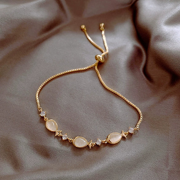 Wholesale Women's Copper Zircon Heart Shape Love Adjustable Bracelet With Real Gold Electroplated Fashion Light Luxury Design