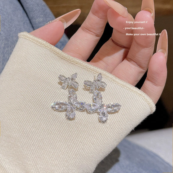 Wholesale Women's Copper Zirconia Insectshaped Butterfly Earrings