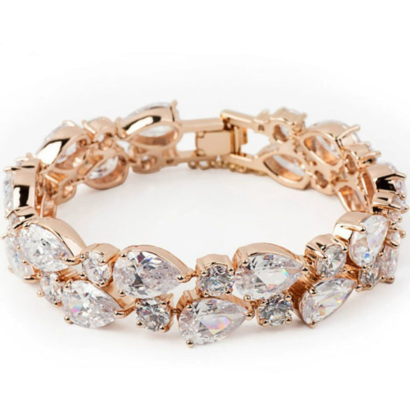 Wholesale Women's Crystal Bracelet With Drop Shape Made Of Environmental Protection Copper And Glass