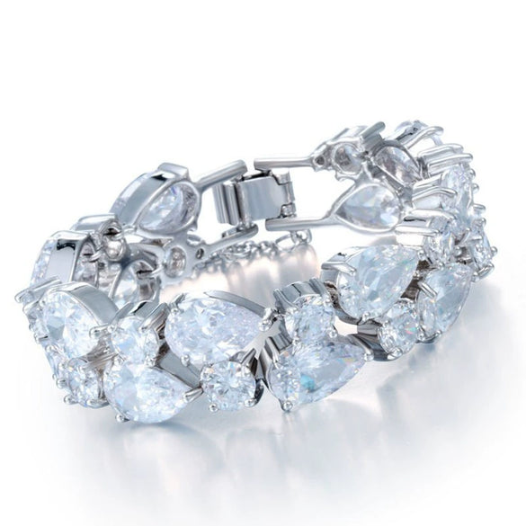 Wholesale Women's Crystal Bracelet With Drop Shape Made Of Environmental Protection Copper And Glass