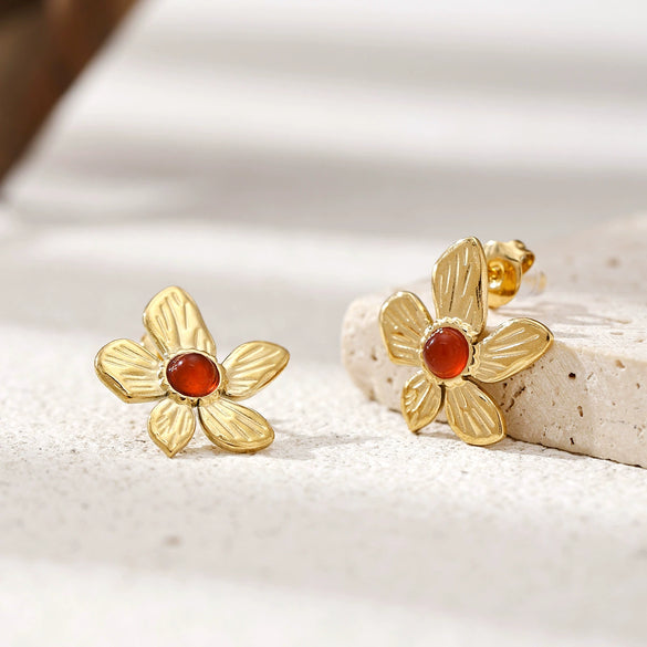 Wholesale Women's Cute Geometric Heart Star Stainless Steel Electroplated Earrings