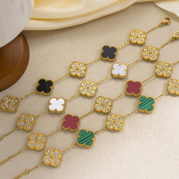 Wholesale Women's Diamond Geometric Versatile Fourleaf Flower Bracelet And Necklace Set In Titanium Steel With Vacuum Plating