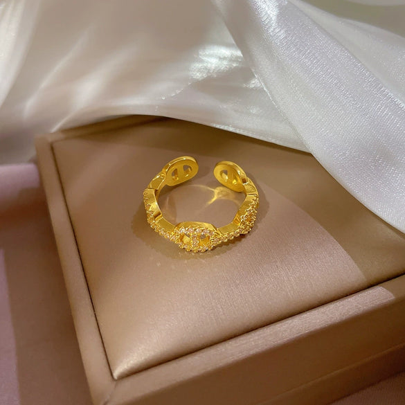 Wholesale Women's Diamond Pig Nose Open Ring With Crown Pattern Made Of Brass And Cartoon Style