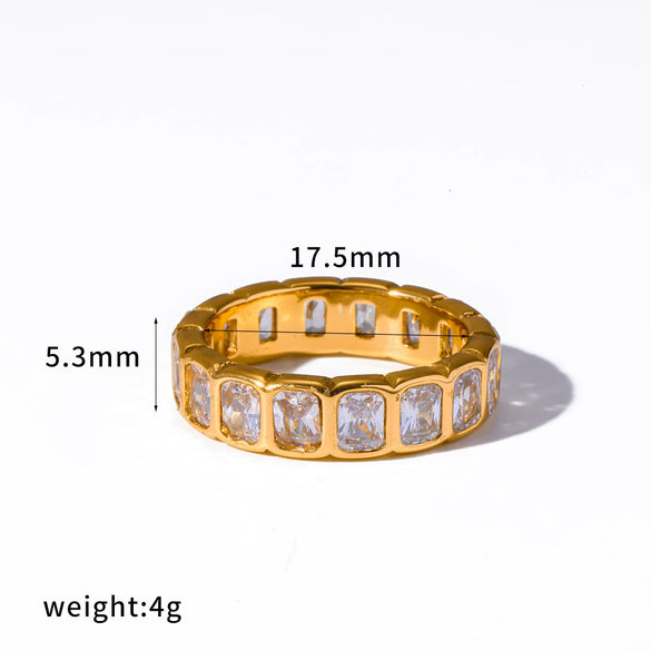 Wholesale Women's Diamondset Heartshaped Stainless Steel Ring Stackable Jewelry