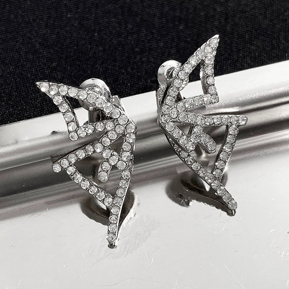 Wholesale Women's Diecast Electroplated Animal Butterfly Asymmetric Earrings