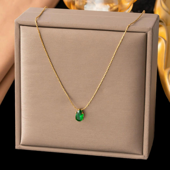 Wholesale Women's Doublelayered Long Necklace With Heart Shape Titanium Steel Pendant Real Gold Plated In The Furnace Oshaped Chain