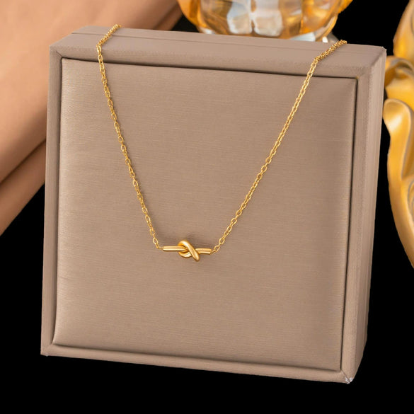 Wholesale Women's Doublelayered Long Necklace With Heart Shape Titanium Steel Pendant Real Gold Plated In The Furnace Oshaped Chain