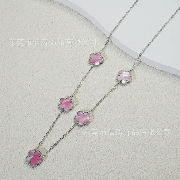 Wholesale Women's Doublesided Clover And Leaf Pendant Collarbone Cross Chain Fashion Simple Versatile Silverplated Titanium Steel Necklace