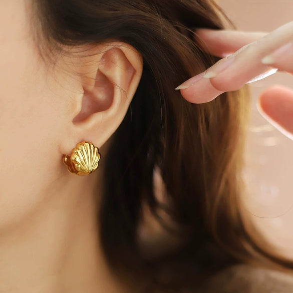 Wholesale Women's Doublesided Shell Stainless Steel 18K Gold Electroplated Earrings