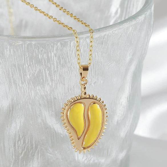 Wholesale Women's Durable Fruit Shaped Copper Necklace With Electroplating And O Word Chain