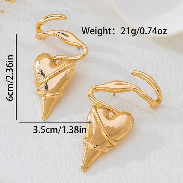 Wholesale Women's Electroplated Alloy Heart And Flower Shaped Ear Accessories