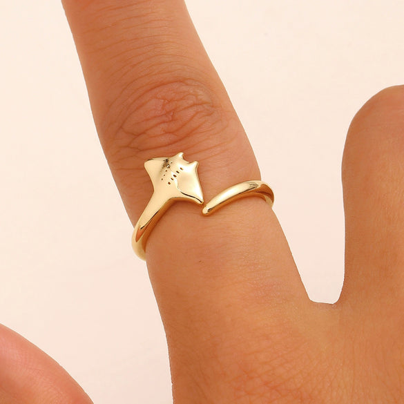 Wholesale Women's Electroplated Environmentally Friendly Copper Animal Shape Manta Ray Open Ring Accessories