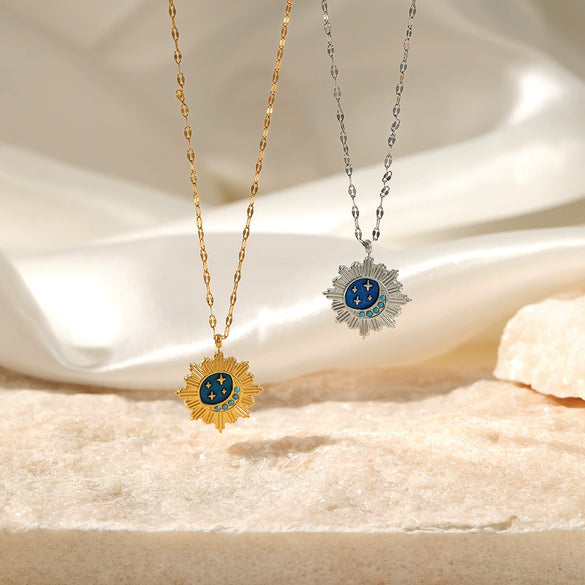 Wholesale Women's Electroplated Star Pattern Stainless Steel And Titanium Steel Drop Oil Necklace With Water Wave Chain