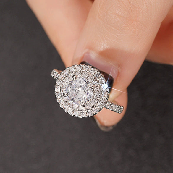 Wholesale Women's Elegant Geometric Copper Ring With Zirconia