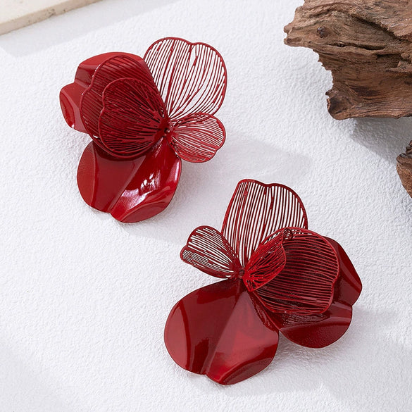 Wholesale Women's Elegant Geometric Floral Hollowout Alloy And Stainless Steel Electroplated Earrings Jewelry