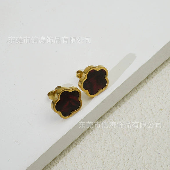 Wholesale Women's Elegant Geometric Titanium Steel Electroplated Five Leaf Flower Earrings