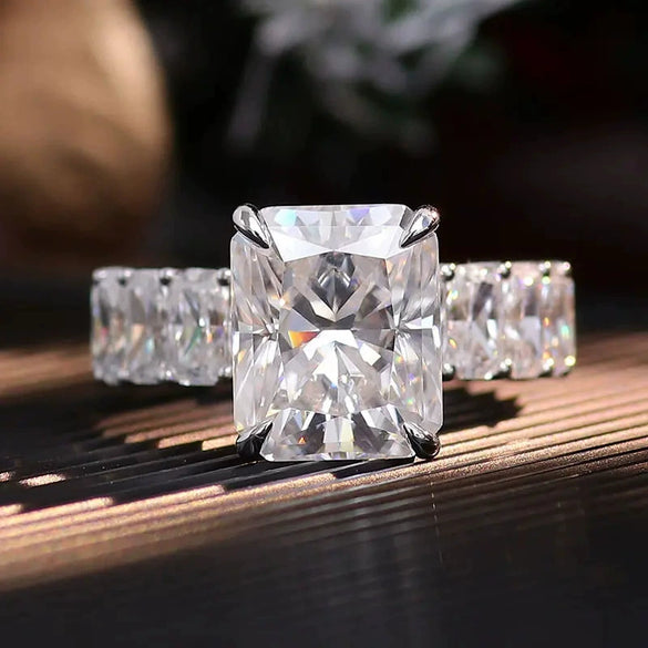 Wholesale Women's Exaggerated Geometric Copper Ring With Zirconia For Fashion Accessory