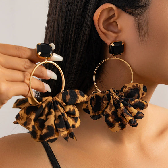 Wholesale Women's Exaggerated Geometric Fabric Iron Acrylic Diamond Earrings With Leopard Print And Wave Dot Print Electroplated