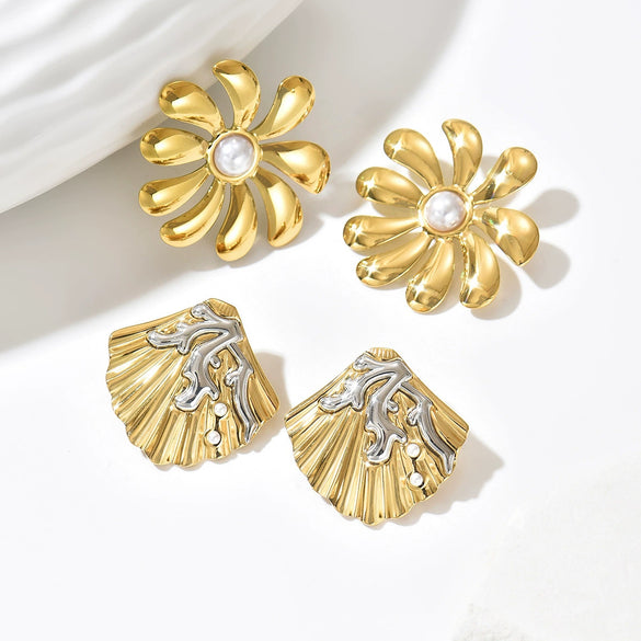 Wholesale Women's Exaggerated Style Stainless Steel 14K Vacuum Plated Flower Earrings