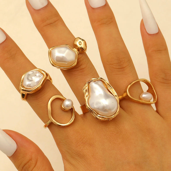 Wholesale Women's Exotic Geometric Zinc Alloy Electroplated Ring Set With Flower And Chain Patterns