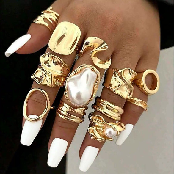 Wholesale Women's Exotic Geometric Zinc Alloy Electroplated Ring Set With Flower And Chain Patterns