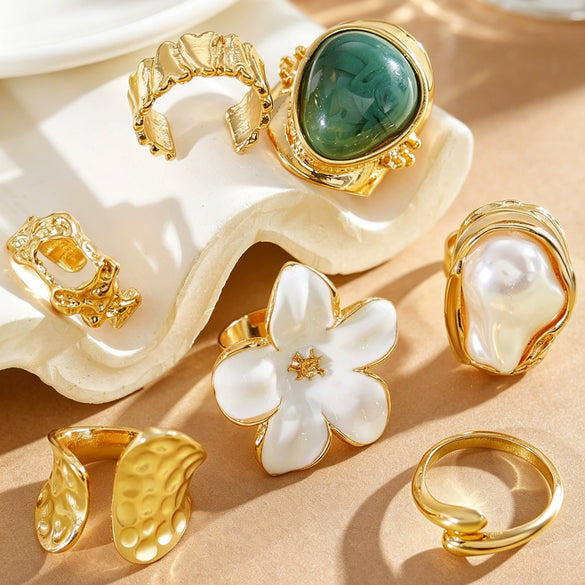 Wholesale Women's Exotic Geometric Zinc Alloy Electroplated Ring Set With Flower And Chain Patterns