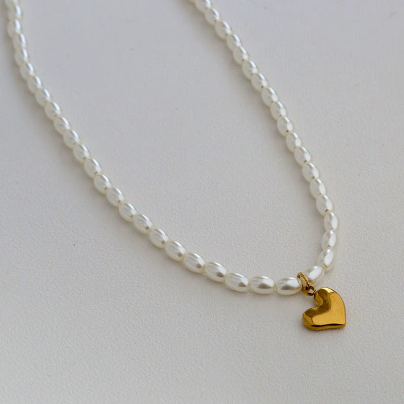 Wholesale Women's Fairy Style Titanium Steel Goldplated Pearl Casting Heart Pendant Necklace With String Of Pearls Chain