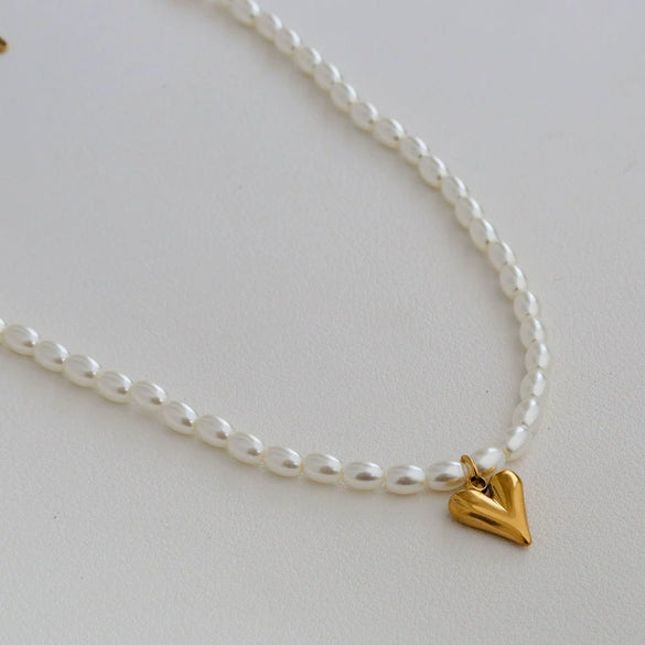 Wholesale Women's Fairy Style Titanium Steel Goldplated Pearl Casting Heart Pendant Necklace With String Of Pearls Chain