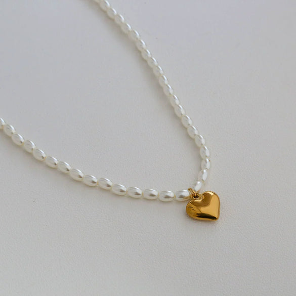 Wholesale Women's Fairy Style Titanium Steel Goldplated Pearl Casting Heart Pendant Necklace With String Of Pearls Chain