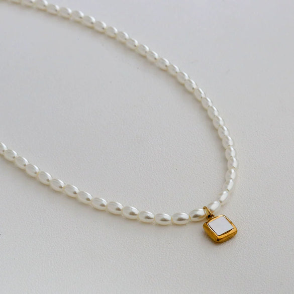 Wholesale Women's Fairy Style Titanium Steel Goldplated Pearl Casting Heart Pendant Necklace With String Of Pearls Chain