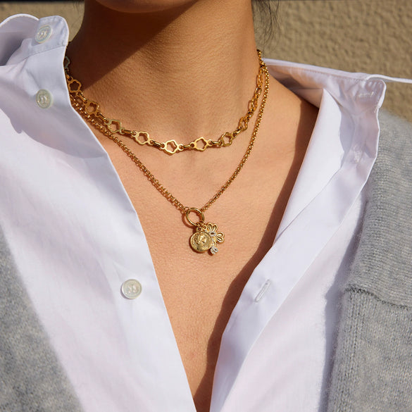 Wholesale Women's Fashion Accessories Stainless Steel Electroplated With Plants And Flowers Pattern Pearl Necklace Fourleaf Clover Earrings Colorblocking Ring
