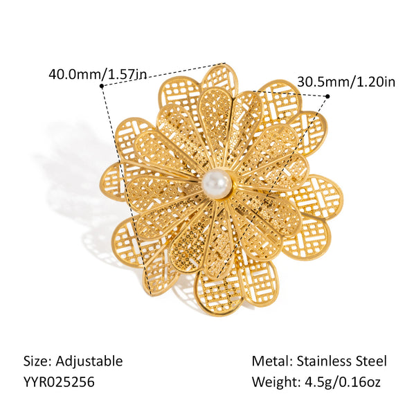 Wholesale Women's Fashion Camellia Ring With Hollow Design Light Luxury Style Stainless Steel Pvd Vacuum Real Gold Electroplating Allergy Free Non Fading