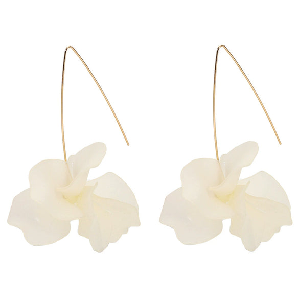 Wholesale Women's Fashion Creative Handmade Plastic And Resin Petal Heart Flower Earrings