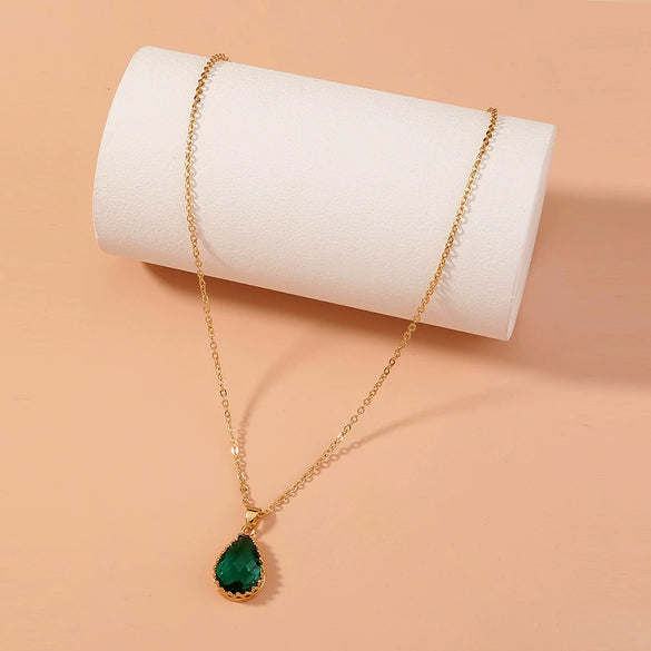 Wholesale Women's Fashion Double Stack Wearing Necklace With Geometric Pattern Made Of Alloy And Electroplated