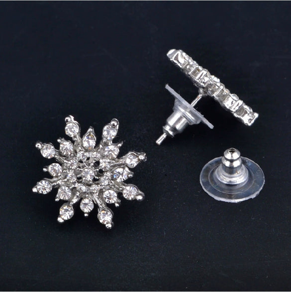 Wholesale Women's Fashion Earrings Alloy Rhinestone Snowflake Design Electroplated Geometric