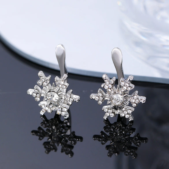 Wholesale Women's Fashion Earrings Alloy Rhinestone Snowflake Design Electroplated Geometric