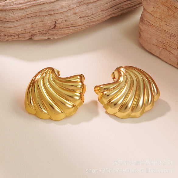 Wholesale Women's Fashion Exaggerated Stainless Steel Geometric Irregular Fanshaped Scalloped Electroplated Earrings