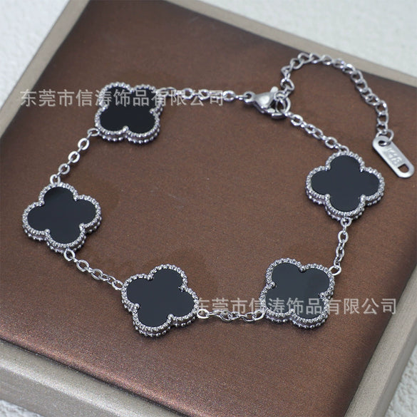 Wholesale Women's Fashion Fourleaf Clover Bracelet Gold Plated Titanium Steel