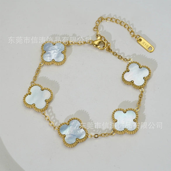 Wholesale Women's Fashion Fourleaf Clover Bracelet Gold Plated Titanium Steel