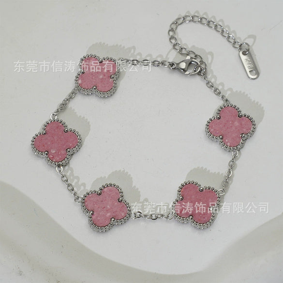Wholesale Women's Fashion Fourleaf Clover Bracelet Gold Plated Titanium Steel