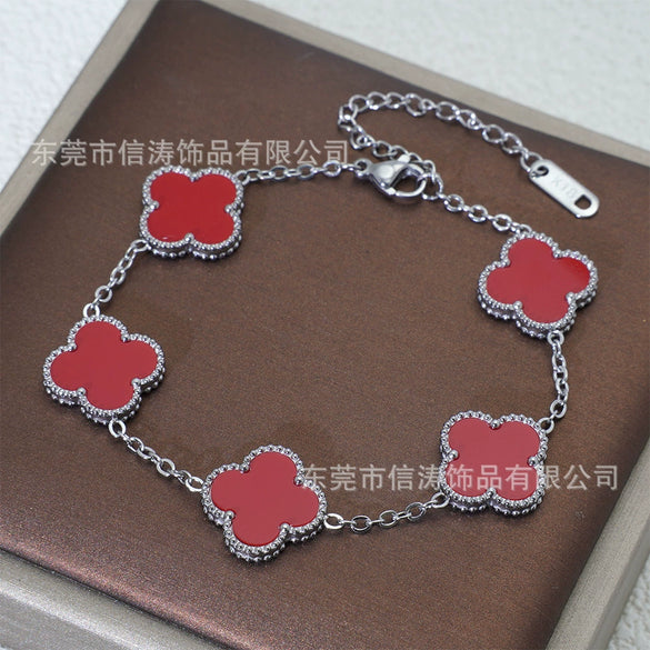 Wholesale Women's Fashion Fourleaf Clover Bracelet Gold Plated Titanium Steel