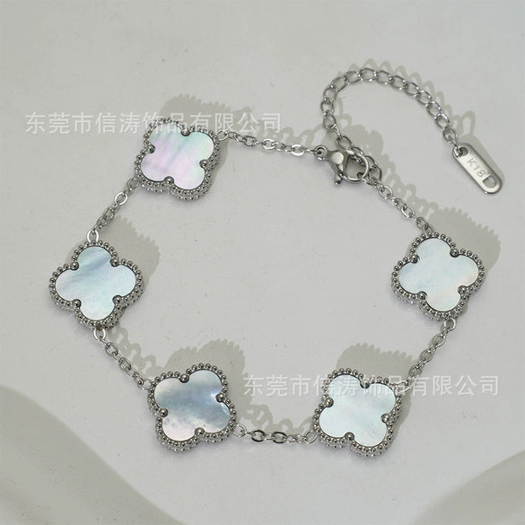 Wholesale Women's Fashion Fourleaf Clover Bracelet Gold Plated Titanium Steel