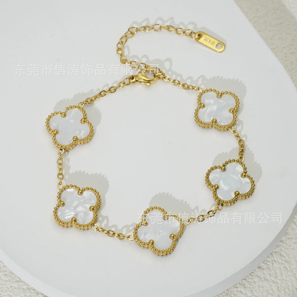 Wholesale Women's Fashion Fourleaf Clover Bracelet Gold Plated Titanium Steel