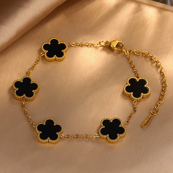 Wholesale Women's Fashion Fresh Stainless Steel Bracelet With Five Leaf Grass And Plum Blossom Pattern Electroplated